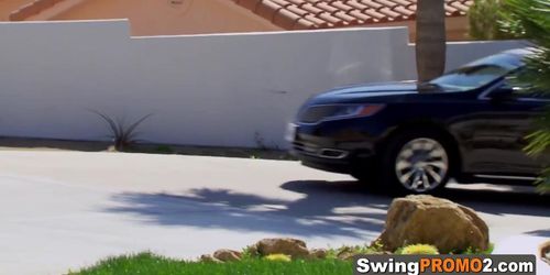 Swingers introduce themselves as they meet in the backyard (Couple_Porn )