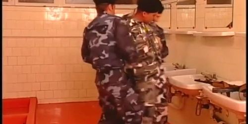 Gay soldiers banging in threesome