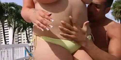 Busty Blonde MILF Kendra Kox Gets Fucked Poolside