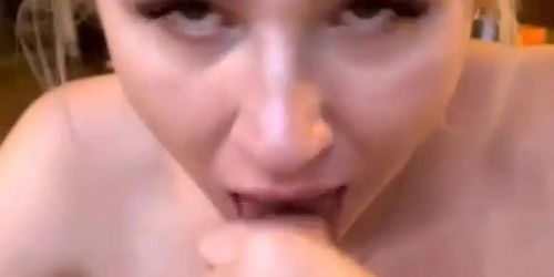 Amateur Blonde Sucking Dick