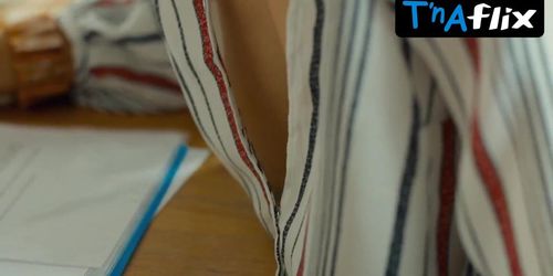 Společník porn video – Hana Vagnerova Breasts Scene  in Tichy Spolecnik