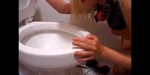 French slave licks toilet and pussy of her Mistress (Melissa Lauren)