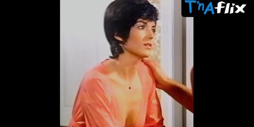 Pat Woodell Breasts Scene  in The Woman Hunt