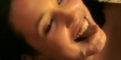 Cute Amateur Gets Her Face Jizzed On