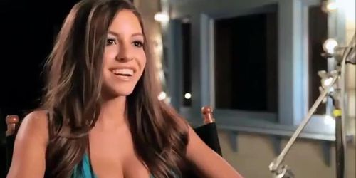 Shelby Chesnes. Athletic C cup model from the states. Second video.