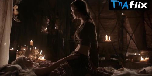 Roxanne Mckee Sexy Scene  in Game Of Thrones (Emilia Clarke)