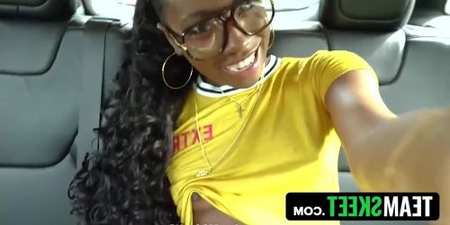 Fit Black Girl Amari Anne Touches Her Wet Pussy In The Backseat Of A Taxi - Teamskeet Classics T8E3Rg2