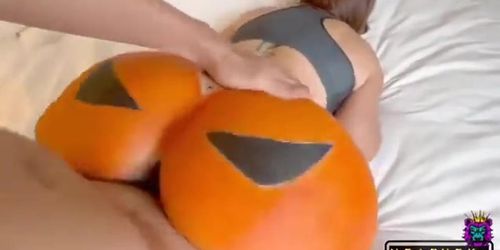 Yiny pumpkin
