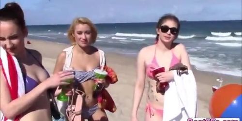 Beach lovers took a guy to their apartment and fucked him