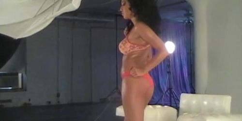 Cici's Sexy Live Body