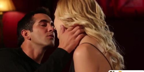 Blonde girl gets pussy licked and sucks boner