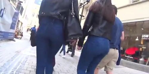 First Ass  EVER To Jiggle In Jeans