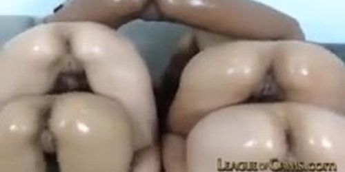 So much ass, who could tag them all?