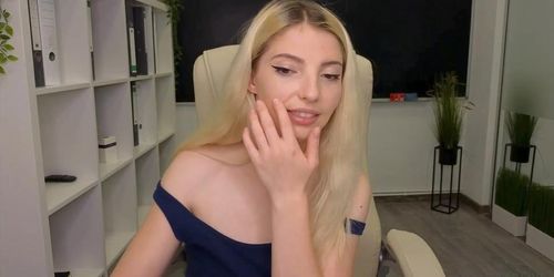 Webcam Shows porn video – anelie19 (07) 7.18.24