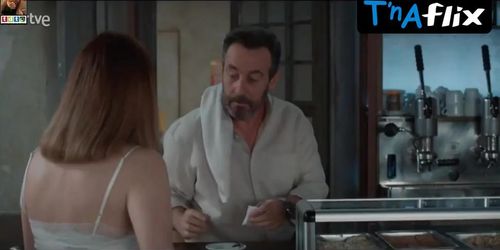 Ana Morgade Sexy Scene  in 4 Estrellas