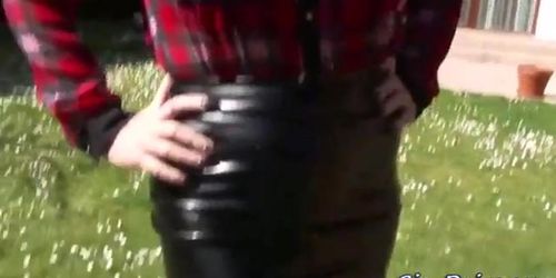 Glam curvy lesbos finger (Krystal Niles)