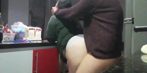 Chubby Bbw Mom Fucked Rough In Kitchen I Found Her At Meetxx.Com