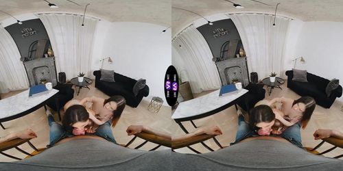 TmwVRnet - Jadilica & Vivien Doll - Trio orgasms on the floor