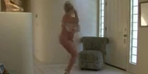 Kaylak Dances and Bounces Her Fake Tits!