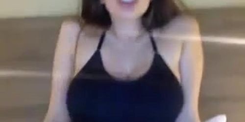 Beautiful girl showing perfect boobs on chat