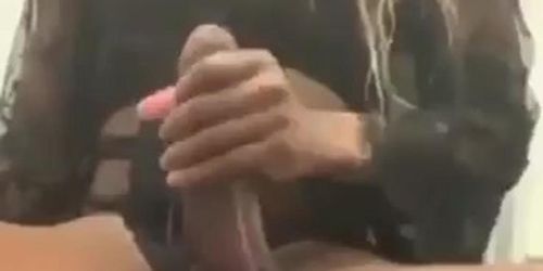 Ebony Tranny showing her cock and cumming