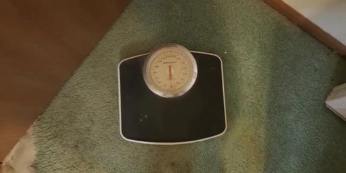 Fat Teen Weigh-In