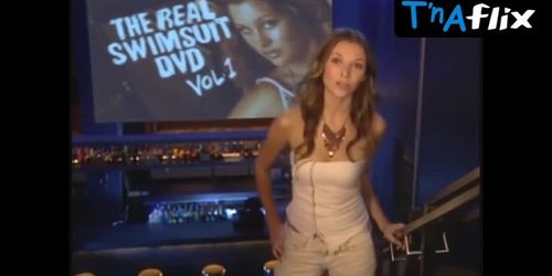 Rachel Perry Lesbian,  Breasts Scene  in Maxim Tv