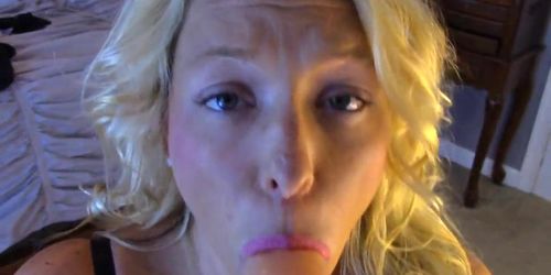 Dirty Princess â€“ Virtural Sex with Mommy POV