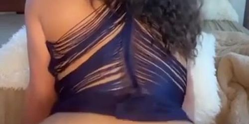 Big Dildo vs Hot Latina