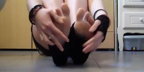 Lovely emo feet