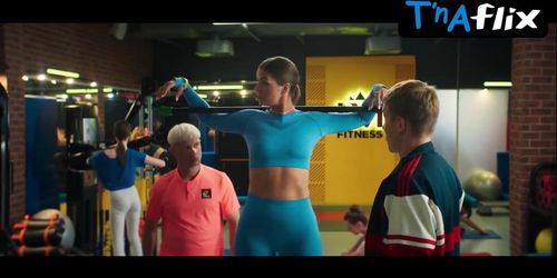 Verkhovskaya porn video – Yuliya Verkhovskaya Butt,  Breasts Scene  in Alles Was Zahlt