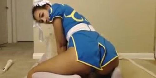 Mixed Cheerleader Dildo Ride and Dildo Sucking On Webcam (Bunni Buns)