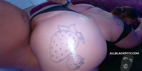 Strawberry Delight Bbw Milf Big Ass