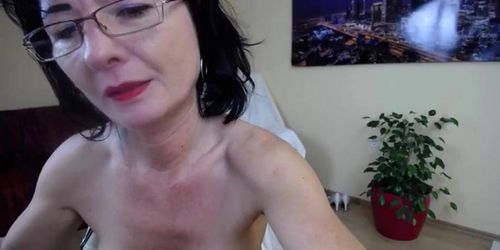 Amateur Gorgeous Girl Orgasm On Live Webcam
