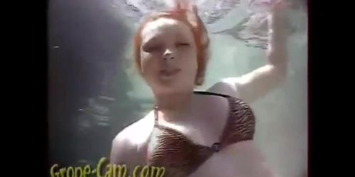 Vixen Seduces Old Guy Underwater - More of her at Grope-Cam.com.mp4