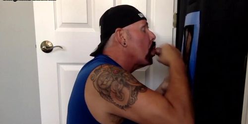 Gloryhole BJ DILF takes cock very deep in his hungry throat