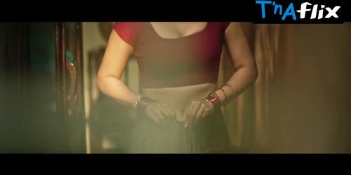 Deepti Sati Breasts Scene  in Sin