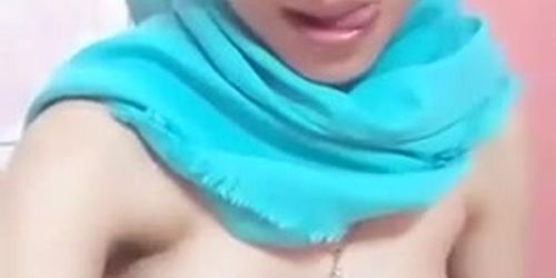 lagi sange pengen ewean, pap buat ayang keterusan colmek dikit