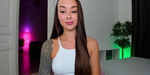 Webcam long hair skinny teen babe solo teasing