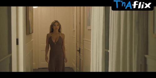 Sydney Sweeney Sexy Scene  in Anyone But You