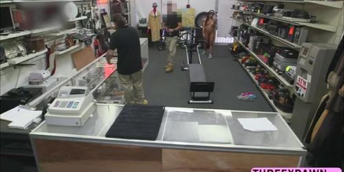 Black gym trainer gets naked while trying her tool and gets fucked in the pawnshop