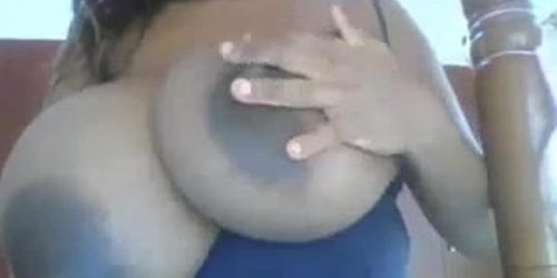 Black mother plays breast milk live adult webcam