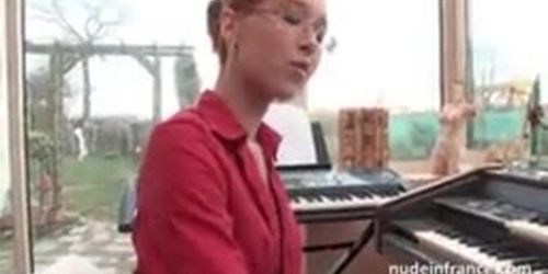 Piano Teacher gets a screw with student