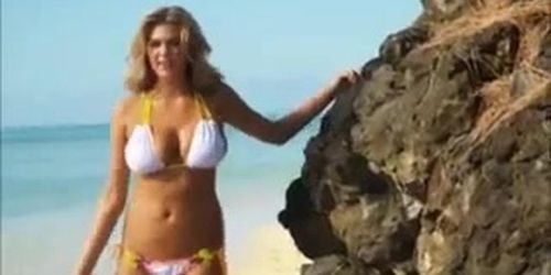 Kate Upton Jerk Off Challege(w/ Sex Noise)