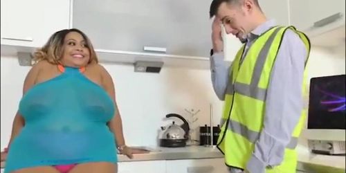 BBW Shanice Richards Bangs Handyman