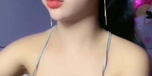 Em my? nhân lâ?p lo? c??p vu? dâm ?a?ng