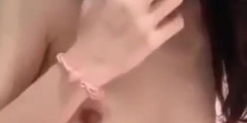 Chinese hot girl masturbate