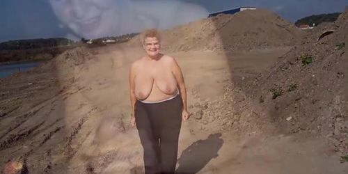 Old granny nude pics compilation