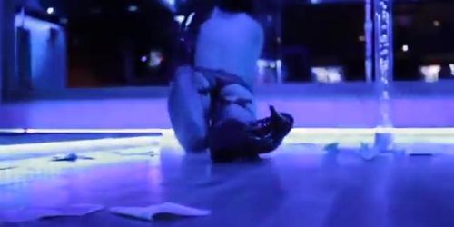 Brandy Aniston Dances At Stripclub