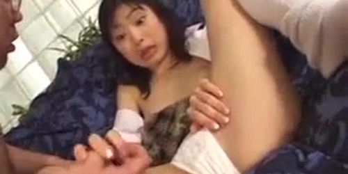 Naughty Asian teen Anna gets hot sex from older man (Anna Kuramoto)